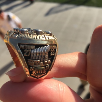 SIDE VIEW OF THE STEELER CHAMPIONSHIP RING.